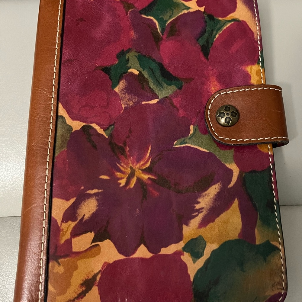 Patricia Nash Cheiti Planner cover